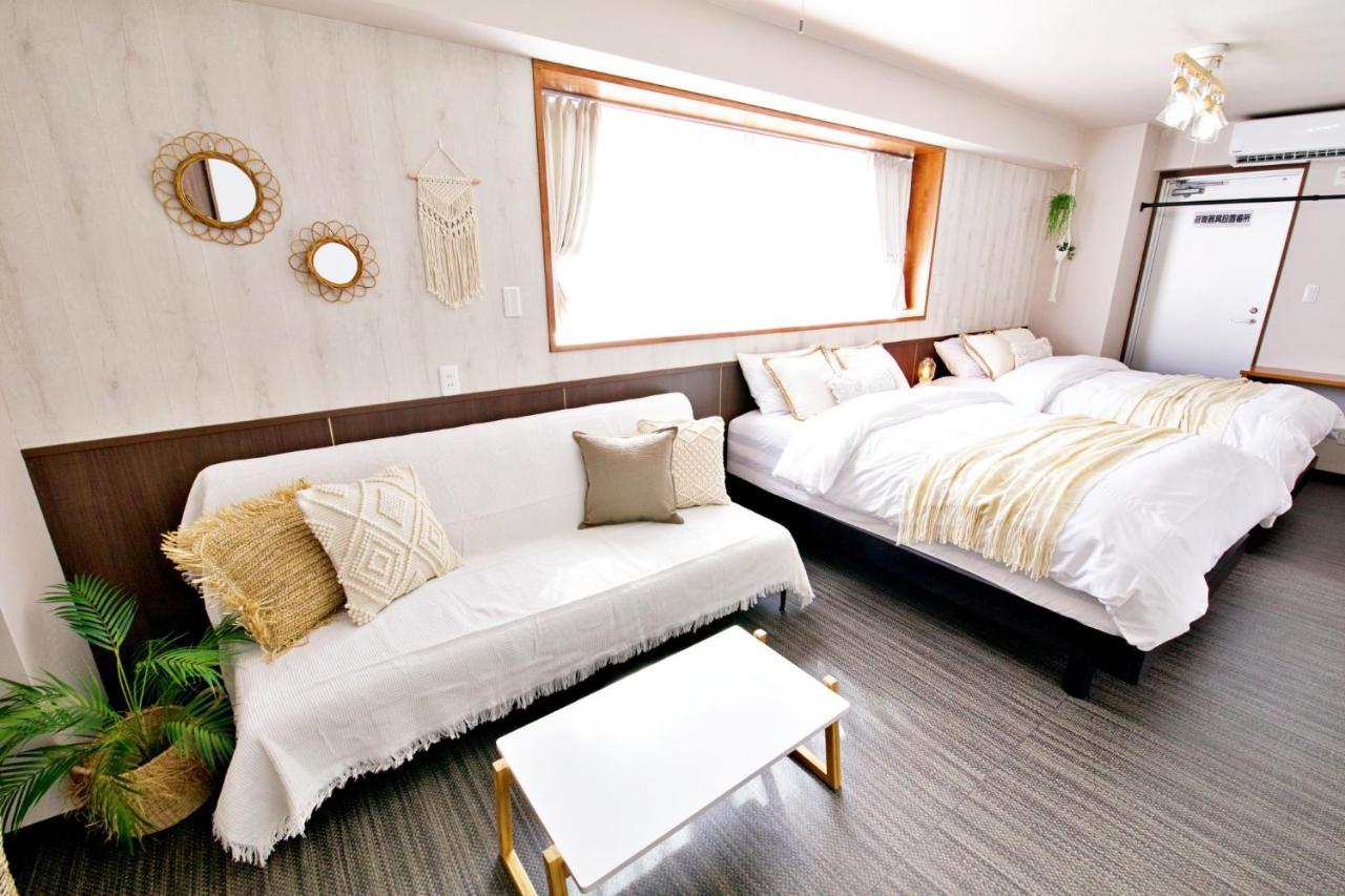 Tommy Condominium Wakasa 502 Наха Экстерьер фото