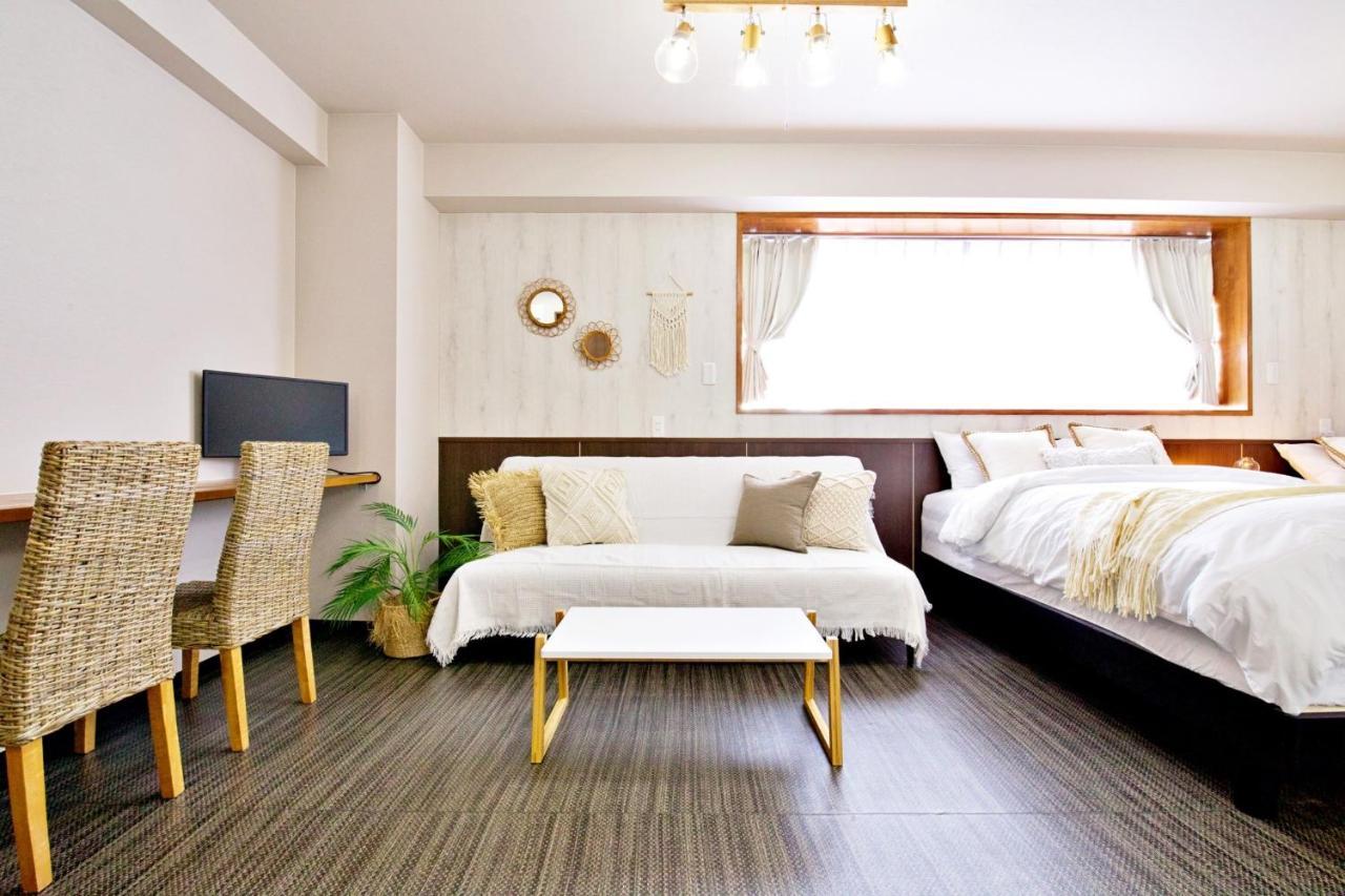 Tommy Condominium Wakasa 502 Наха Экстерьер фото