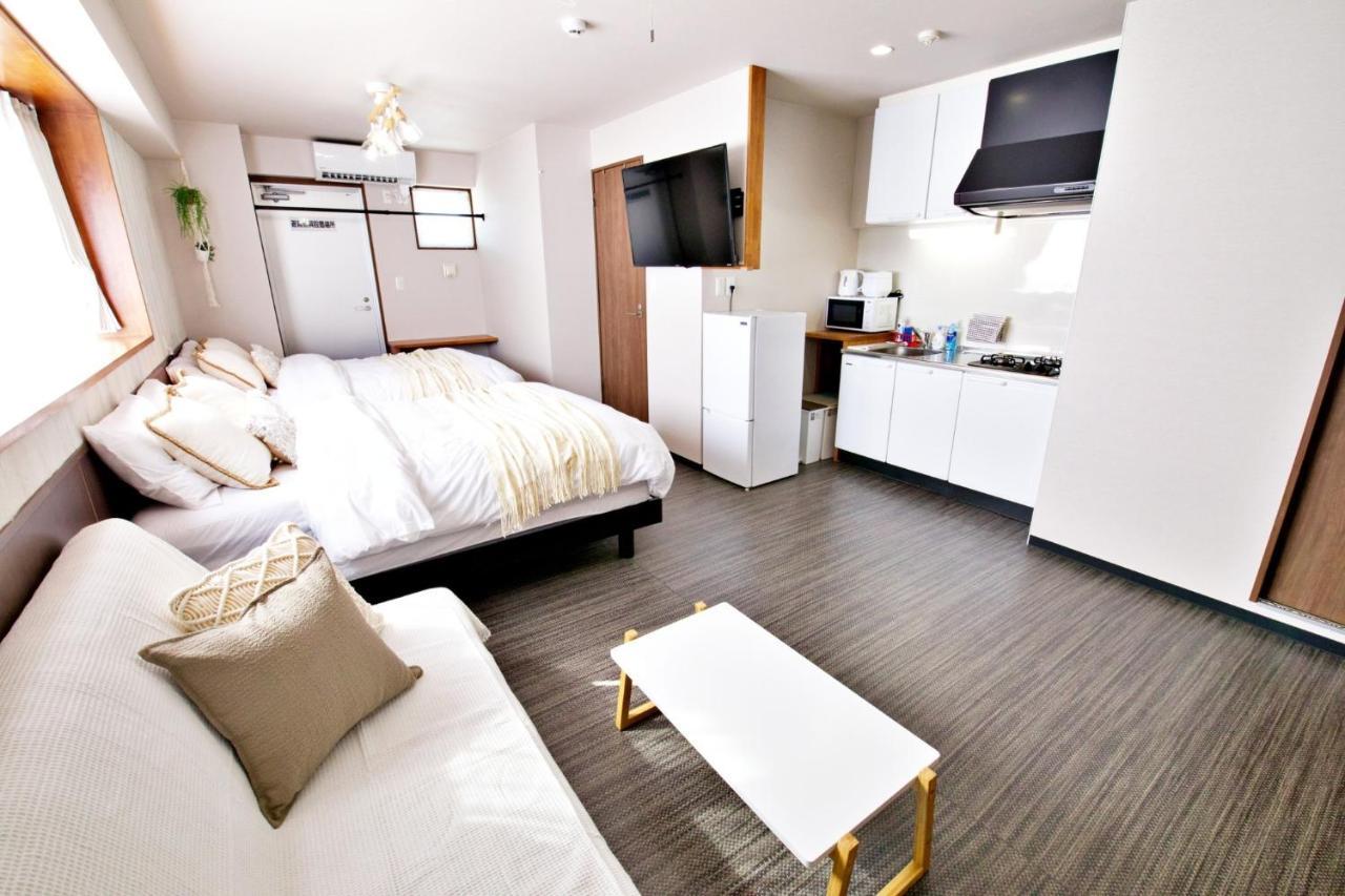 Tommy Condominium Wakasa 502 Наха Экстерьер фото