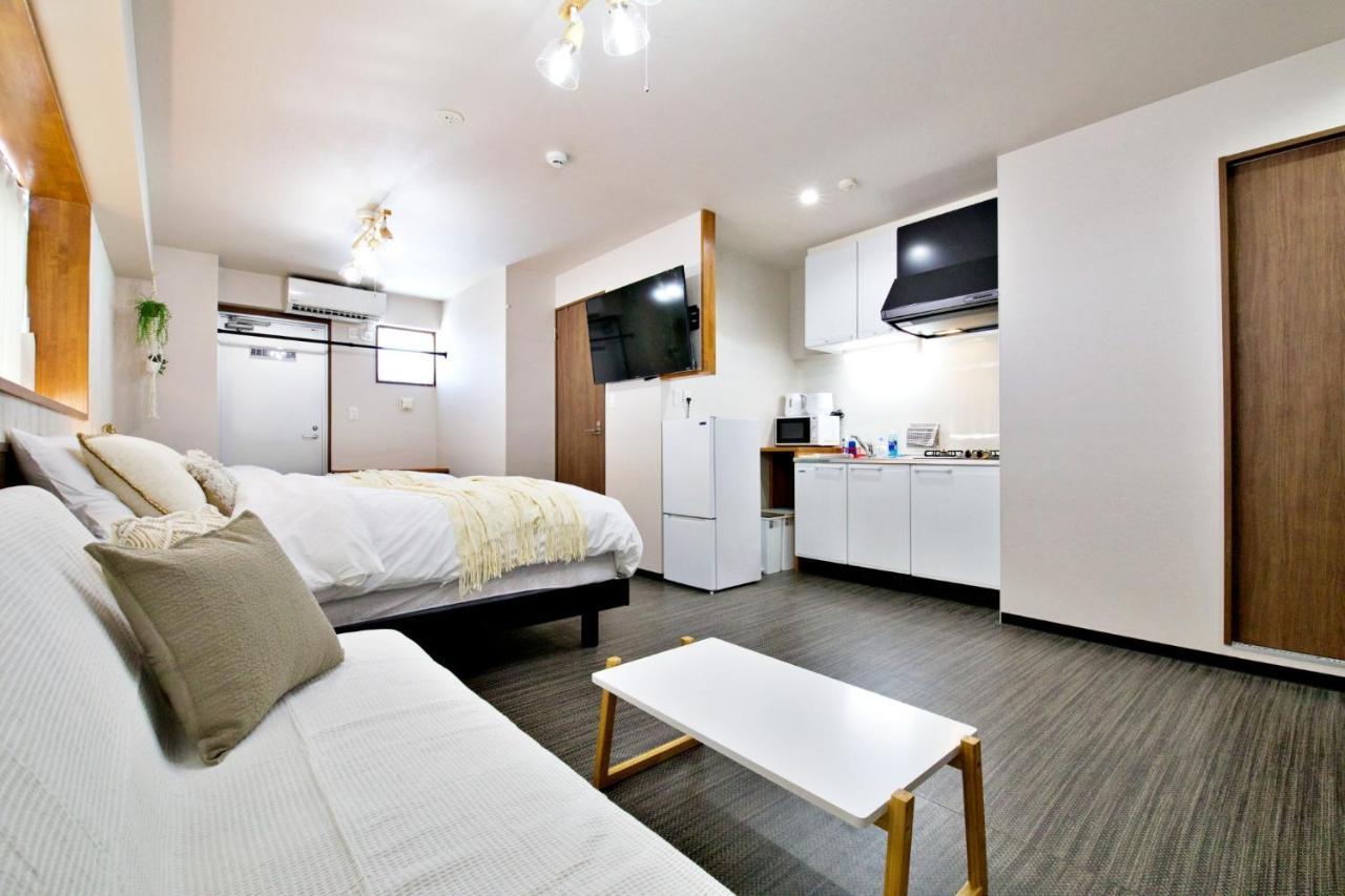 Tommy Condominium Wakasa 502 Наха Экстерьер фото