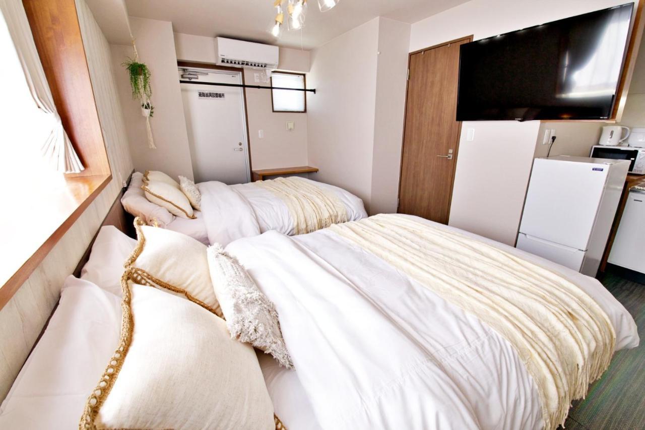 Tommy Condominium Wakasa 502 Наха Экстерьер фото